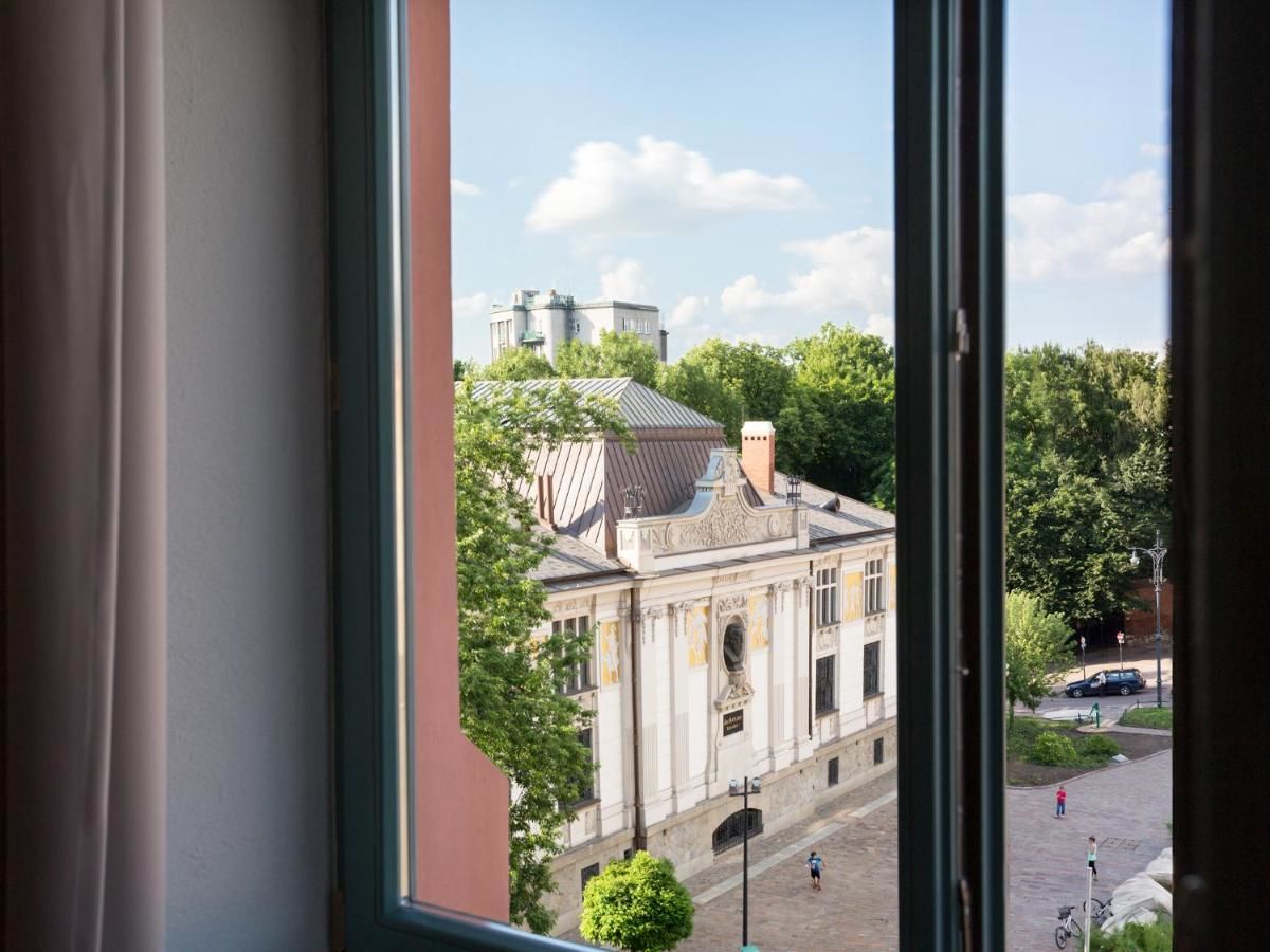 Апарт-отели Antique Apartments Plac Szczepański Краков